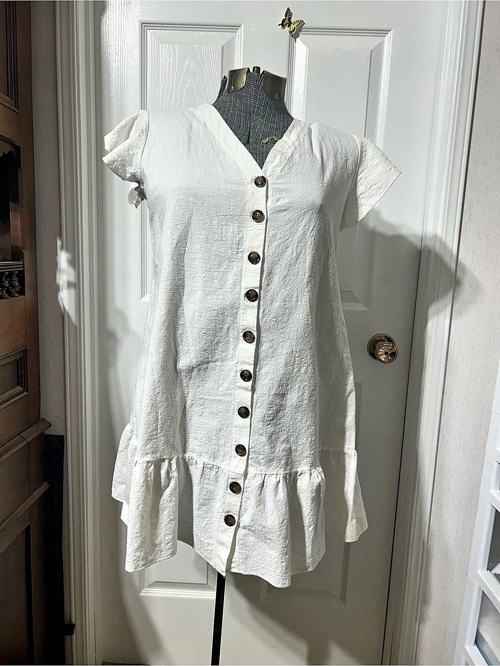 Stylish White Cotton Mini Dress Size Large Like New